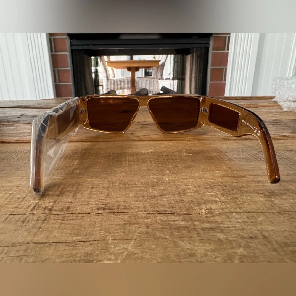 NEW PrettyLittleThing Toffee Flat Top Transparent Visor Sunglasses